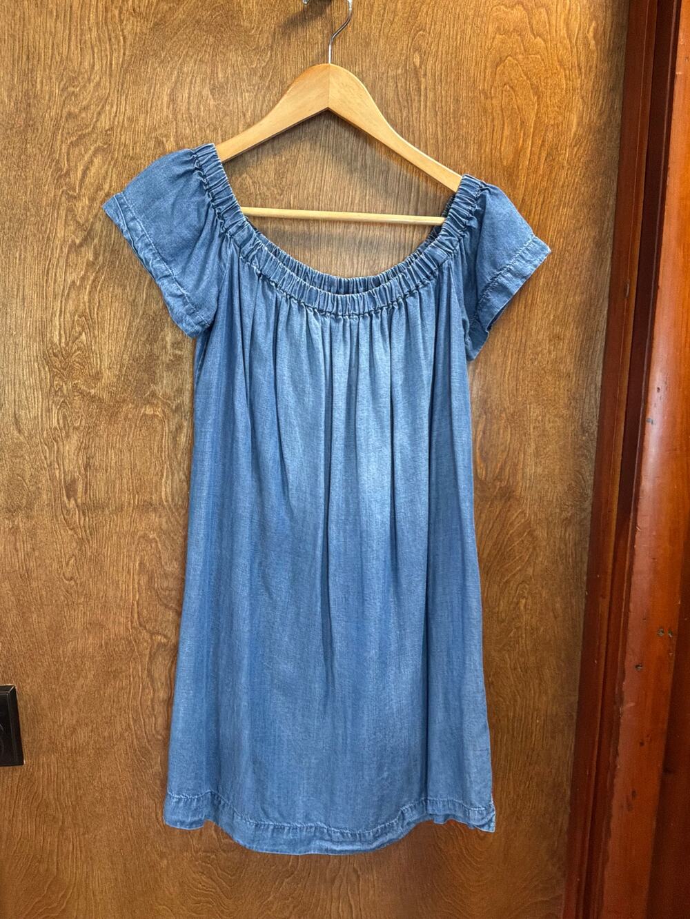 Cloth & Stone Off the Shoulder Chambray Dress sz S